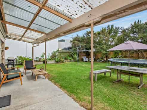 23 The Centre, Waipu