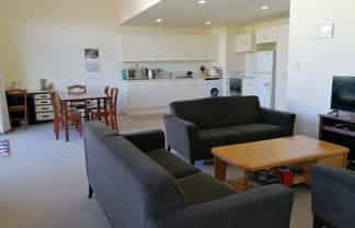 12F/30 Westward Ho, Glen Eden