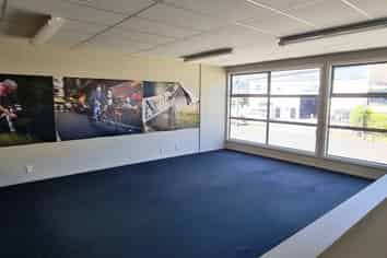 310 sqm Warehouse / Office, Hillsborough