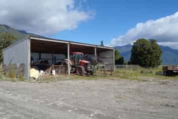 1861 Whataroa Highway, Whataroa