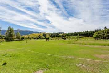 674 Woodside Road, Oxford