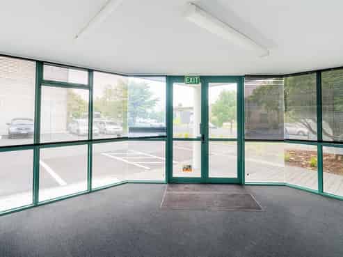 Versatile Albany Office & Warehouse - 240m²