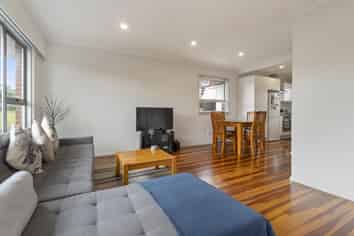 2/256A Blockhouse Bay Road, Avondale
