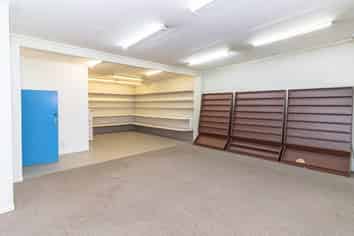 Guyton Street retail