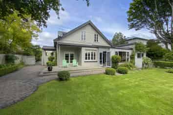 42 Alice Street, Gladstone