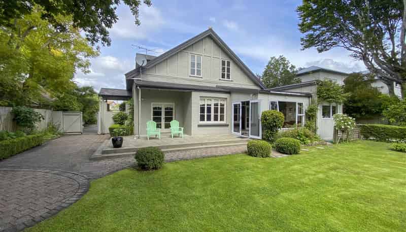 42 Alice Street, Gladstone