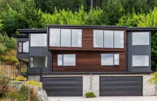 9 A and B St Pauls Court, Queenstown Central