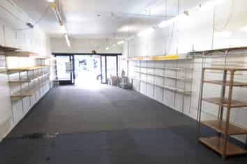 118M² MT ROSKILL RETAIL