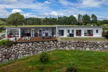 11 Wilson Road, Urenui