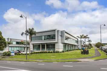 STANDALONE OFFICE BUILDING FOR SALE