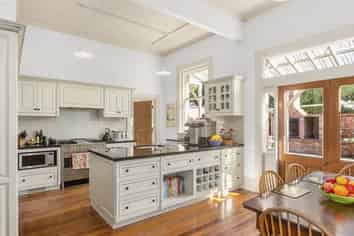 1 Tui Street, Saint Leonards