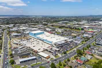 Mortgagee Sale High profile building on 3.1ha site