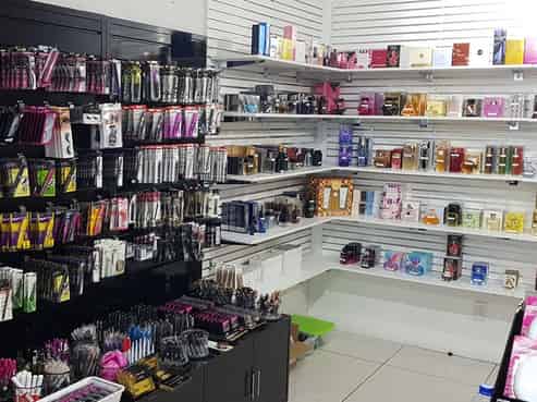Make up & Perfume outlet