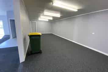 Office in Wairau Valley