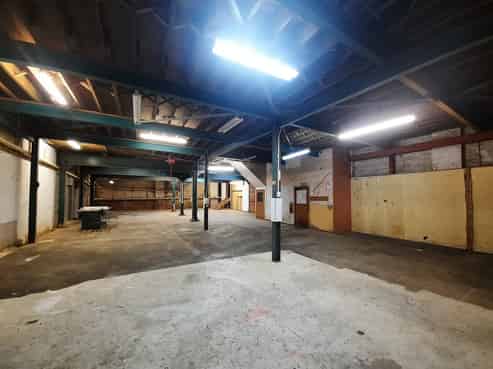 Warehouse Option on Hutt Road Thorndon