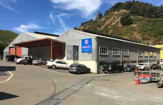 Large Warehouse Just off the Motorway