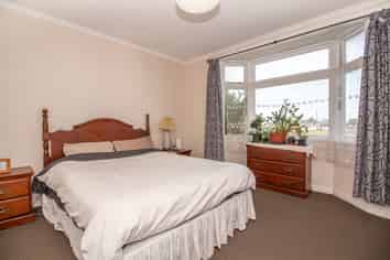 5 Derby Street, Westport