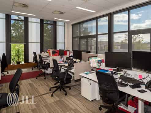 Great Location, Impressive Fit-out