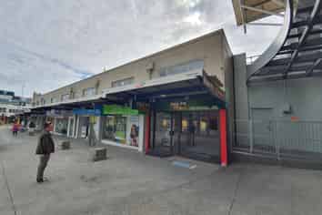 Central Henderson Retail Unit Available