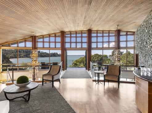 104 Kauri Point Road, Laingholm