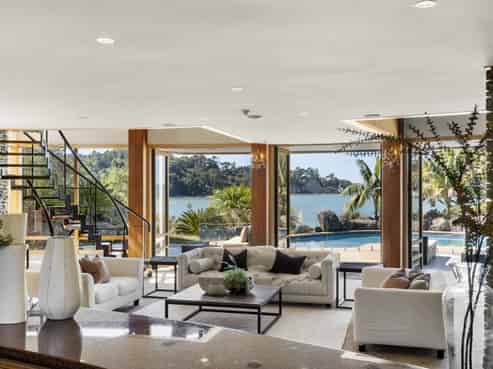 104 Kauri Point Road, Laingholm