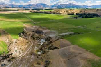 324 Luggate Tarras Road, Luggate