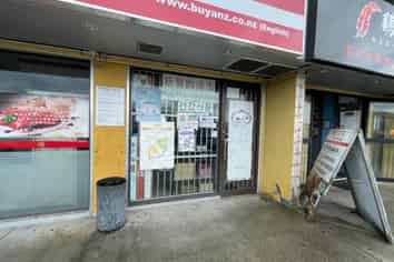 High Profile Retail Tenancy - Available Now!