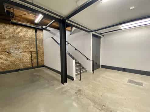 Large character tenancy on Fort Street