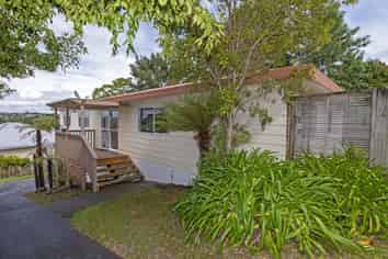 15 Worthington Place, West Harbour