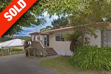 15 Worthington Place, West Harbour