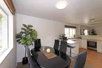 15 Worthington Place, West Harbour