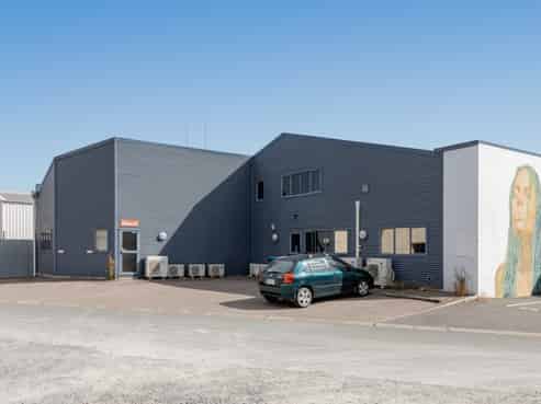 Building requiring new life