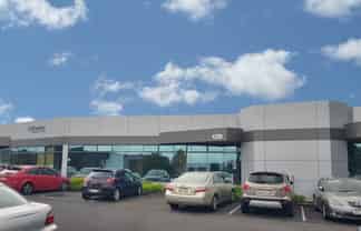 324M² OFFICE WITH REAR ROLLER DOOR ACCESS