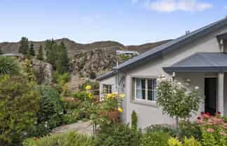 30 Glencarron Street, 