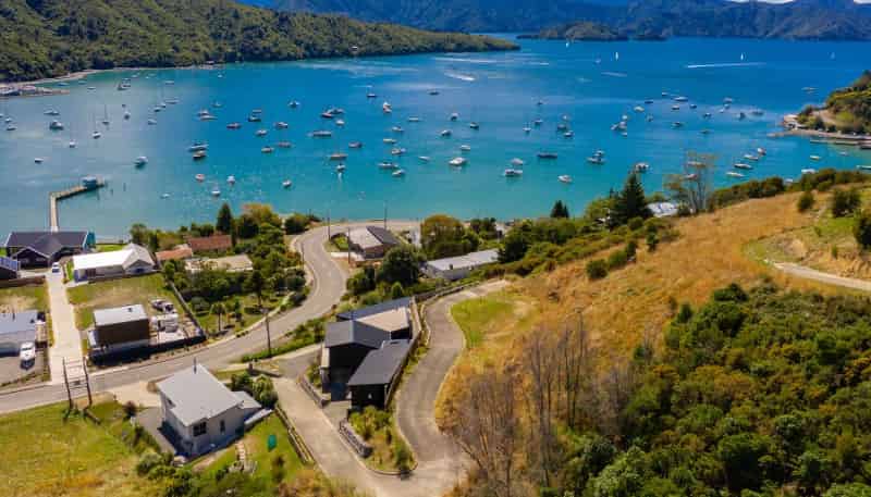  324B, 324C and 324D Waikawa Road, 