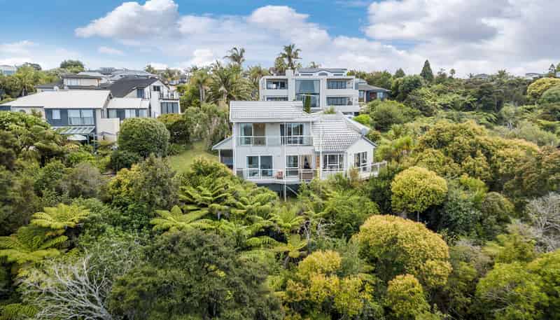 24 Bocage Lane, West Harbour