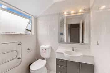 24 Bocage Lane, West Harbour