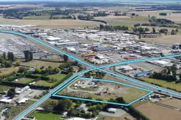 Huge Exposure Site with Multiple Options 