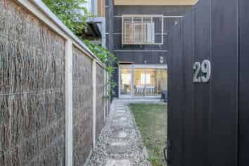 29/9 Humber Street, Pandora