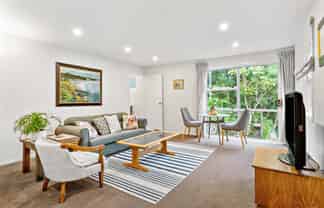 1/14 Dalmeny Close, Murrays Bay