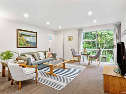 1/14 Dalmeny Close, Murrays Bay