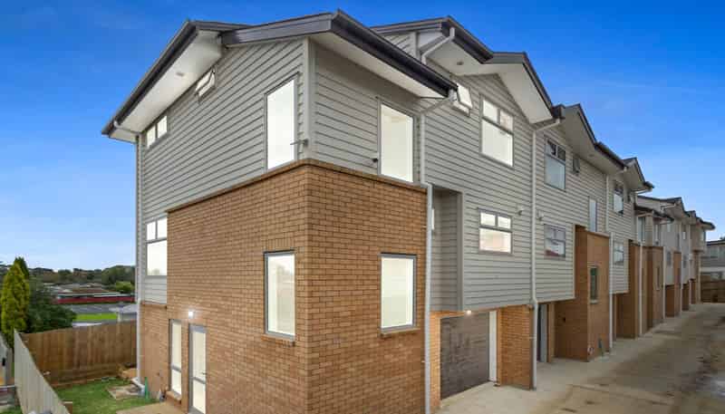 Lot 1-6/37 Thomas Road, Mangere