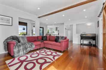 4 Limeburners Close, Hobsonville