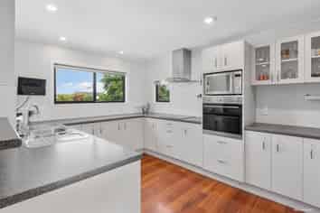 4 Limeburners Close, Hobsonville