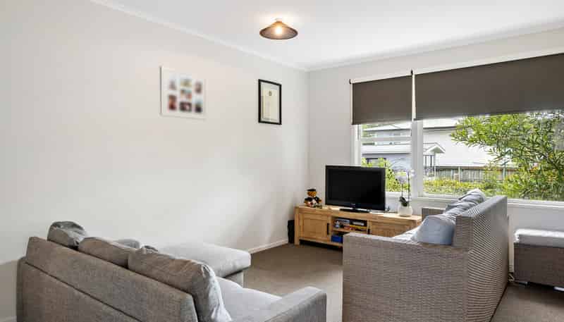 42 Felton Mathew Ave, Saint Johns