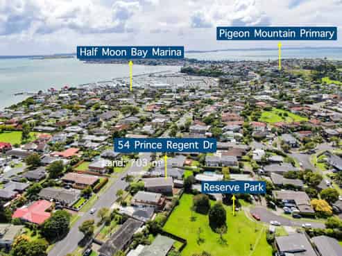 54 Prince Regent Drive, Half Moon Bay