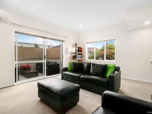 16a/15 Harrison Road, Mount Wellington