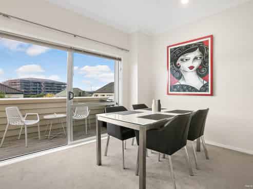 16a/15 Harrison Road, Mount Wellington