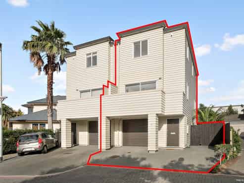 16a/15 Harrison Road, Mount Wellington