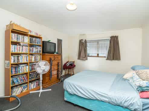 86b Tawa Street, Melville